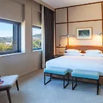 Szálloda De Business & 4*