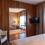 De Business & Hotel Guimarães