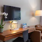 De Business & 4* Guimarães