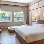 De Business & 4* Guimarães