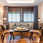 De Business & Hotel Guimarães