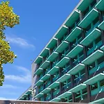 De Business & 4* Guimarães