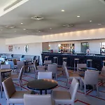 De Business & Szálloda 4*