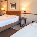 De Business & Guimarães