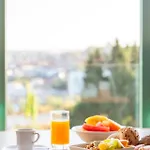 De Business & Otel