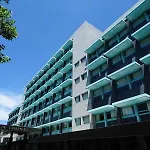 Hotel De Business & 4*
