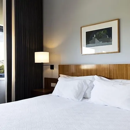 De Business & 4* Guimaraes