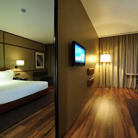 Hotel De Business &