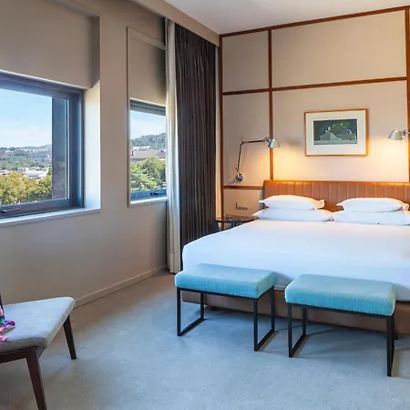 酒店 De Business & 4*