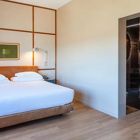 De Business & 酒店