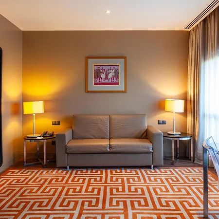 酒店 De Business & 4*