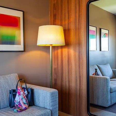 De Business & 酒店 4*