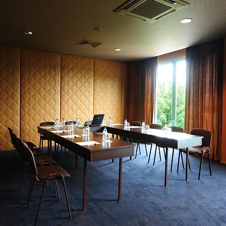 De Business & Guimaraes
