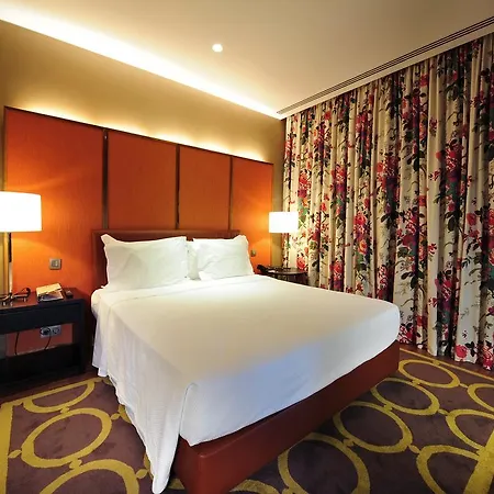 Hotel De Business &