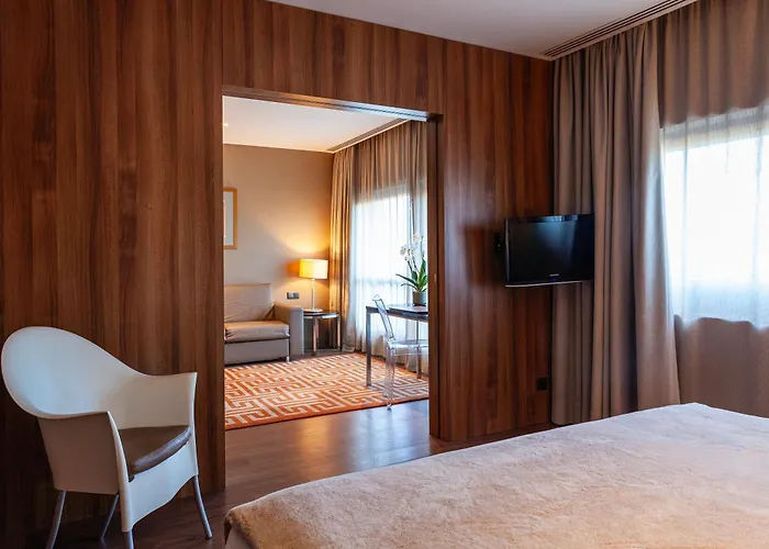 De Business & Hotel Guimarães