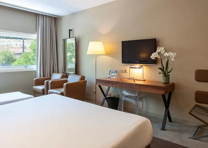 Hotel De Business & 4*