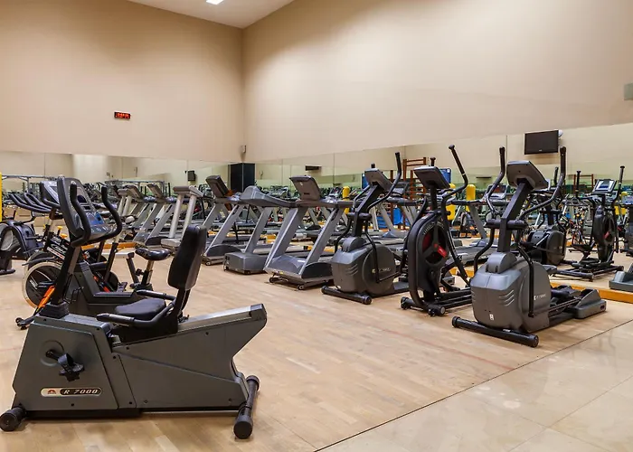 De Business & 4* גימראייש