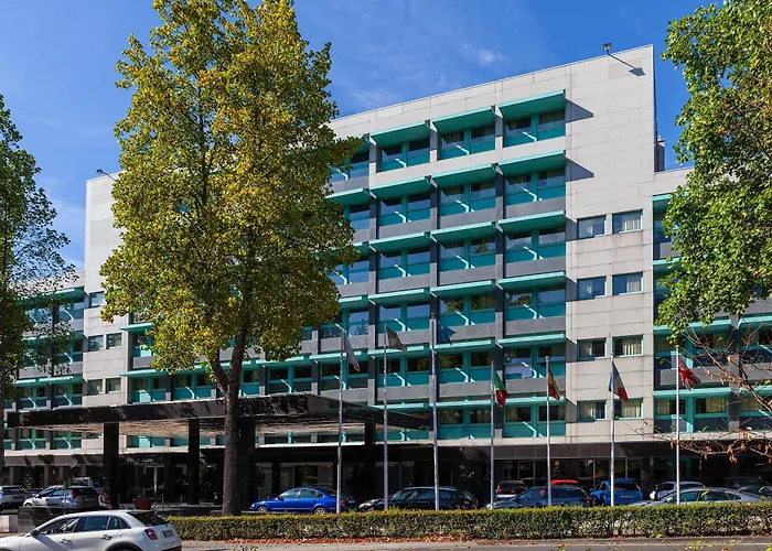 De Business & 4* Guimarães